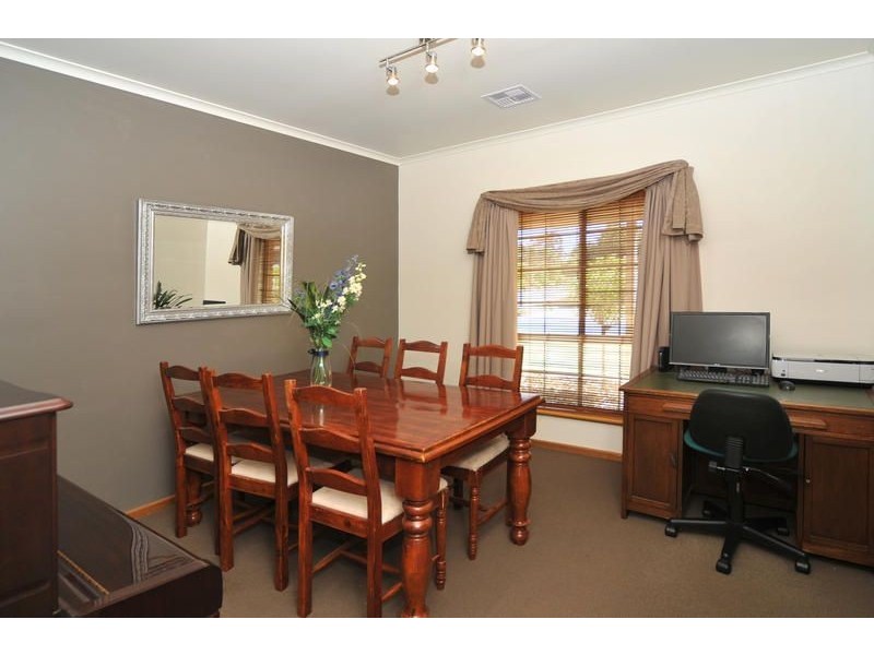 1 Palmyra Street, Modbury Heights SA 5092