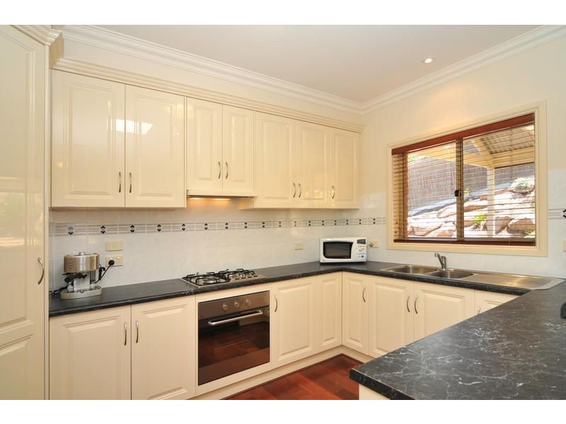 1/4 McCann Place, Greenwith SA 5125