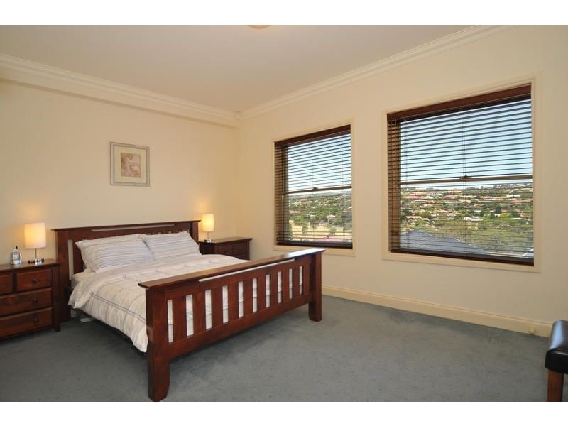 1/4 McCann Place, Greenwith SA 5125