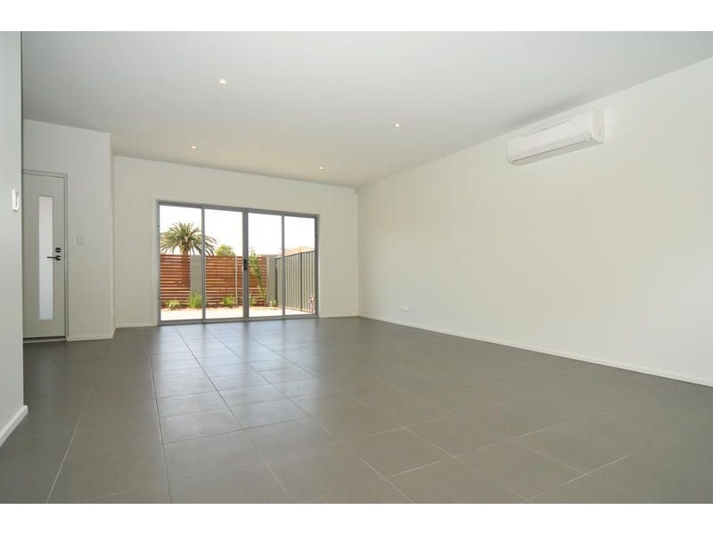 36 Elder Drive, Mawson Lakes SA 5095