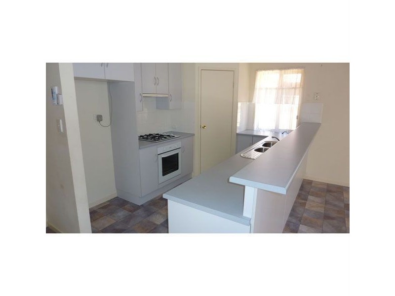 2/35A Banks Street, Salisbury SA 5108
