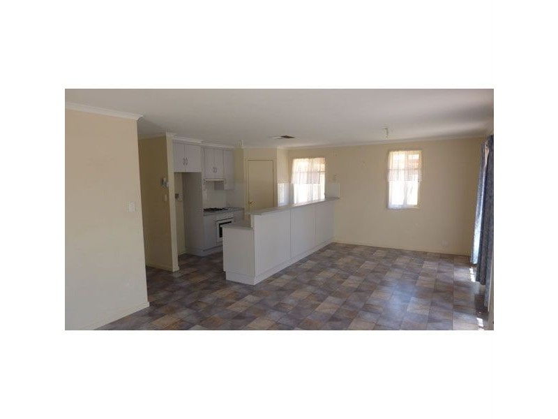 2/35A Banks Street, Salisbury SA 5108