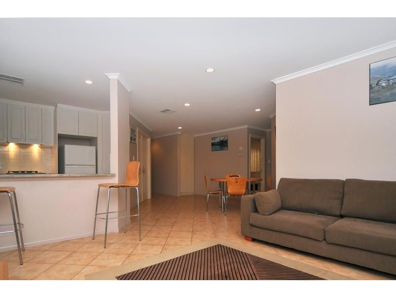 15 Hedgerow Court, Greenwith SA 5125