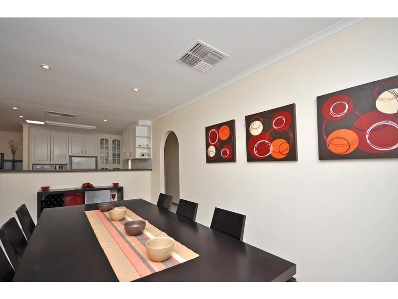 5 Aquamarine Dve, Salisbury East SA 5109