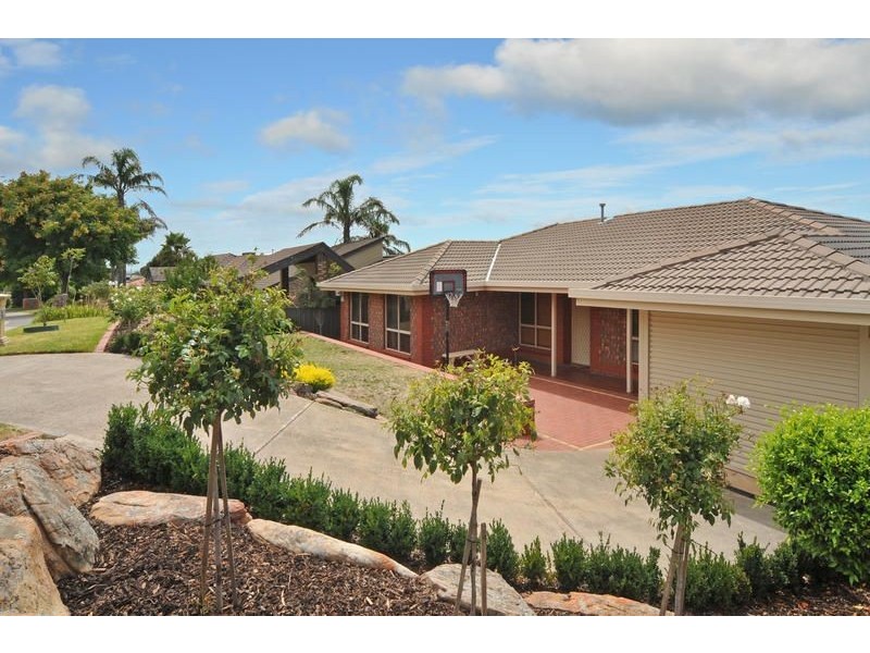 13 Chisholm Court, Golden Grove SA 5125