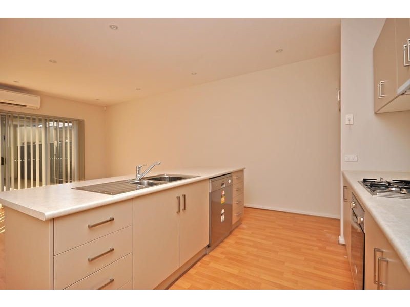 30 Franklin Avenue, Mawson Lakes SA 5095