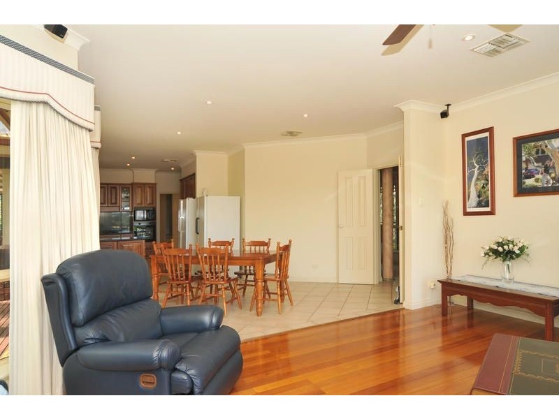 5 Brougham Place, Golden Grove SA 5125