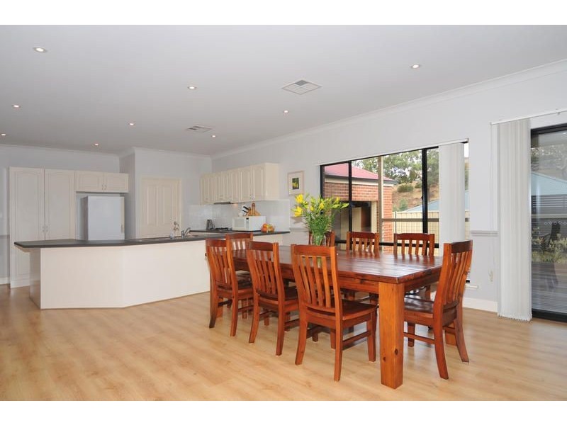 4 Dublin Place, Golden Grove SA 5125