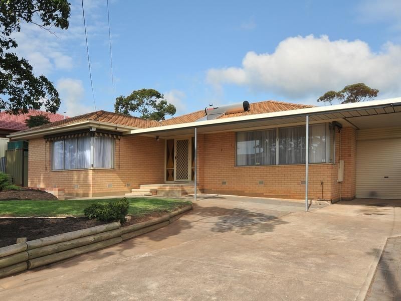 7 Oakland Street, Para Hills SA 5096