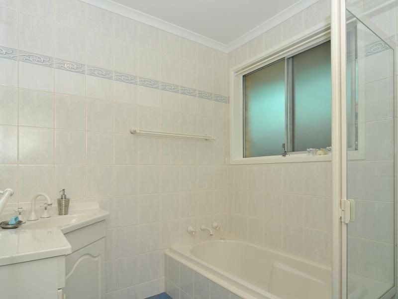 7 Oakland Street, Para Hills SA 5096