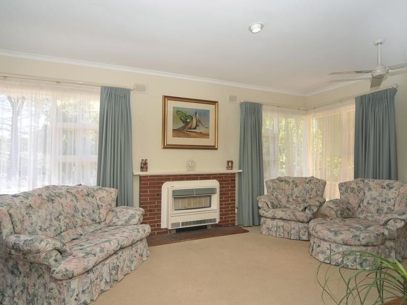 36 Marsha Drive, Banksia Park SA 5091