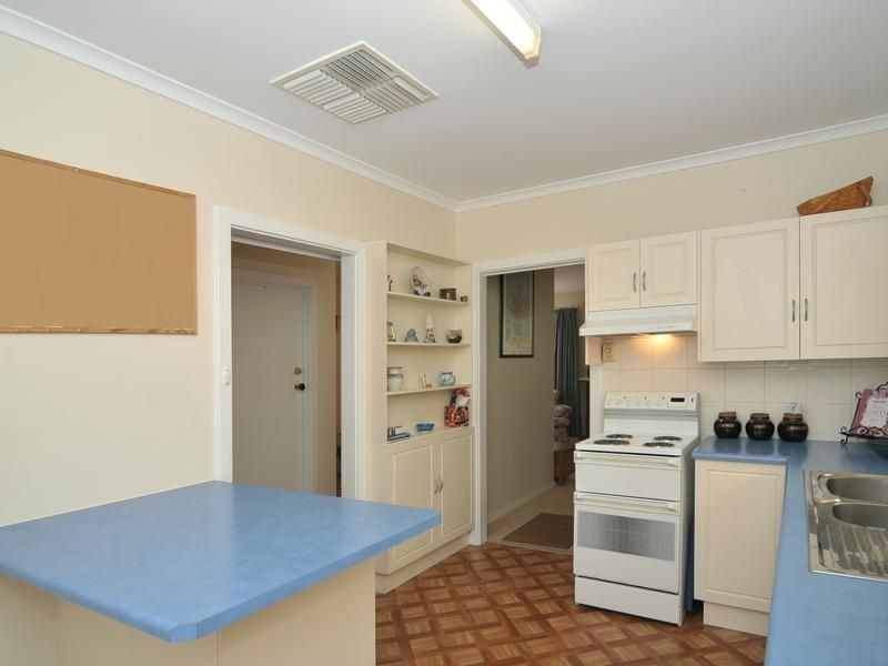 36 Marsha Drive, Banksia Park SA 5091