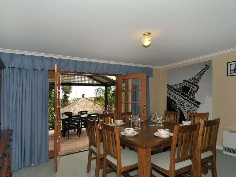 14 Rambutan Court, Greenwith SA 5125