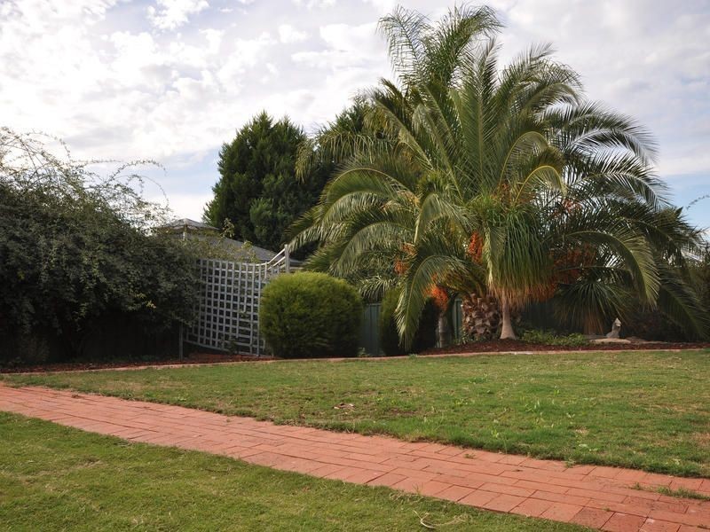 19 Dalrymple Way, Greenwith SA 5125