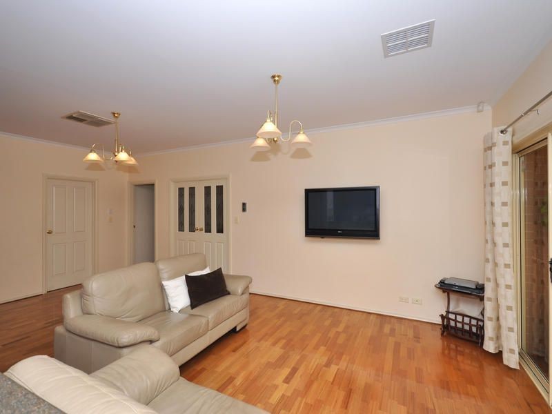 50 Thornton Drive, Greenwith SA 5125