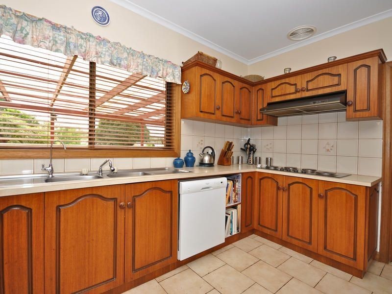 11 Austin Place, Wynn Vale SA 5127