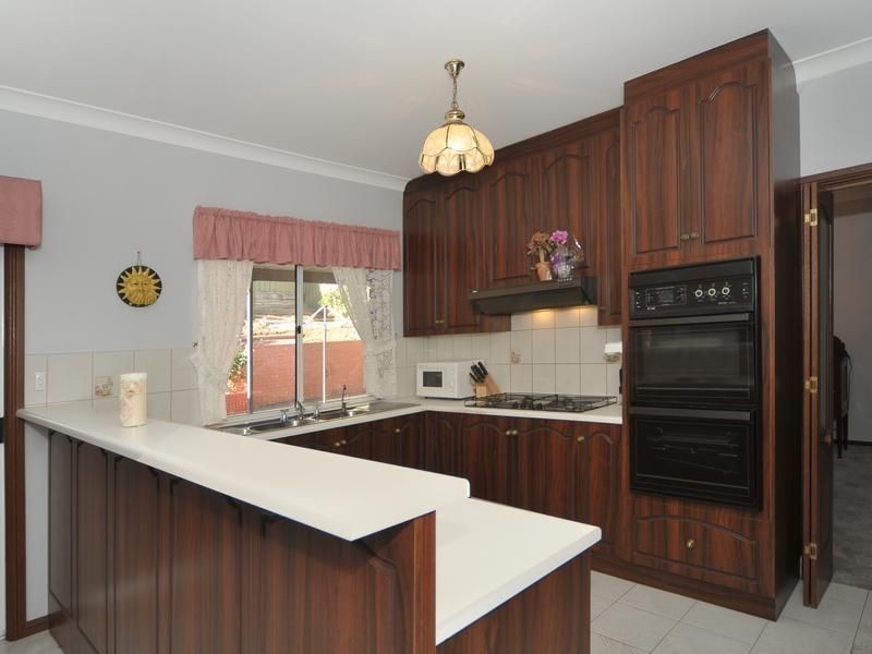 4 Foulis Court, Wynn Vale SA 5127