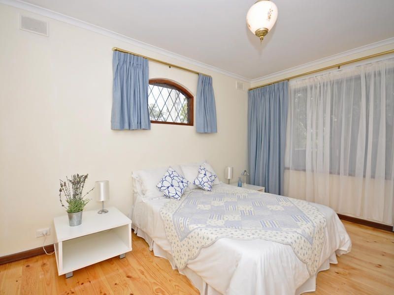 14 La Perouse Crescent, Fairview Park SA 5126
