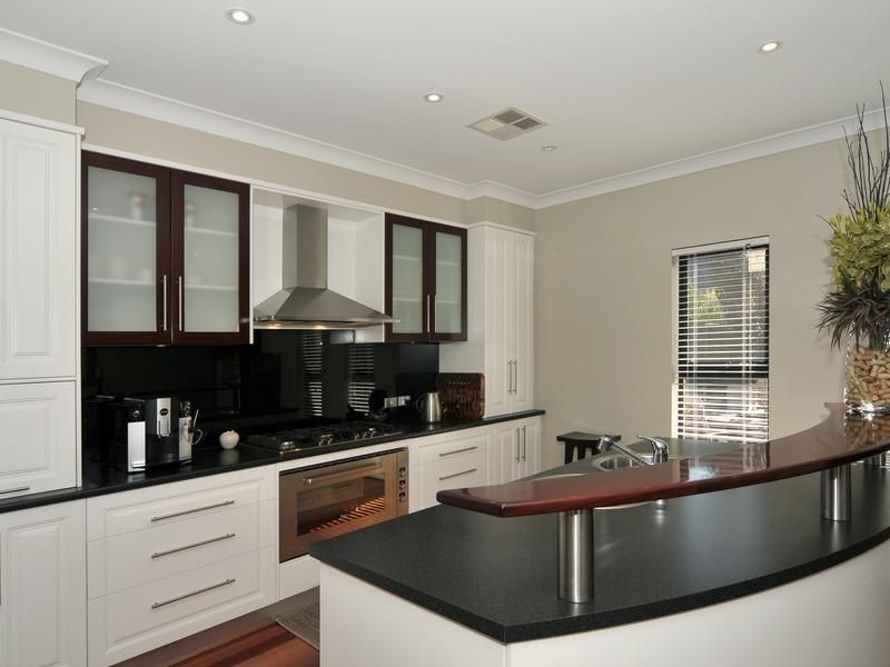 4 Atiu Street, Mawson Lakes SA 5095