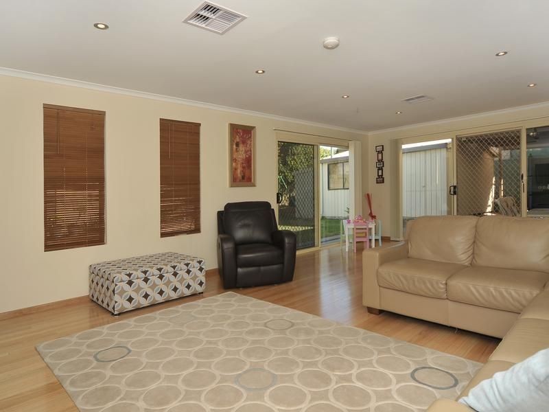 3 Marieberg Avenue, Modbury Heights SA 5092