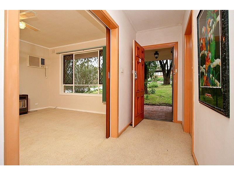 28 Finsterwald Way, Fairview Park SA 5126