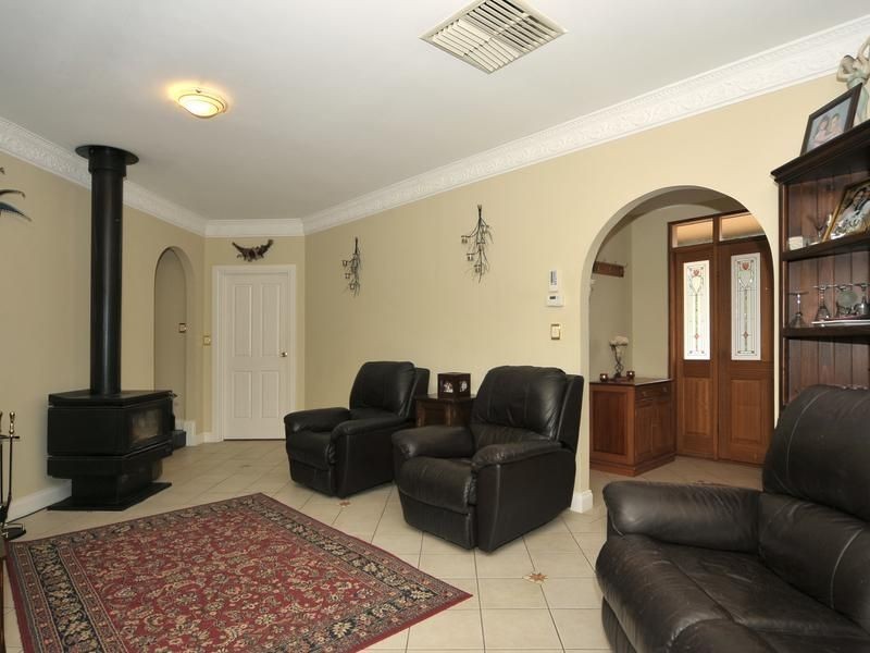 38 Reordan Drive, Greenwith SA 5125