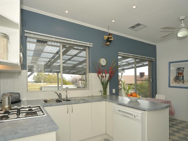 16 Packers Drive, Highbury SA 5089