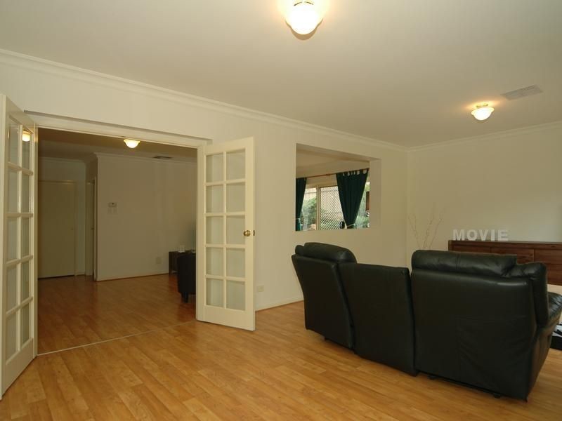 25 Humewood Place, Golden Grove SA 5125