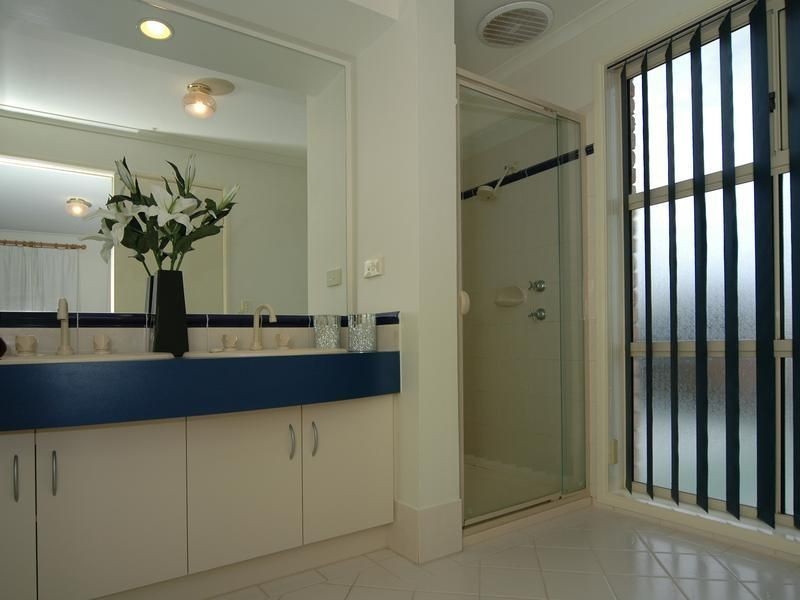 25 Humewood Place, Golden Grove SA 5125