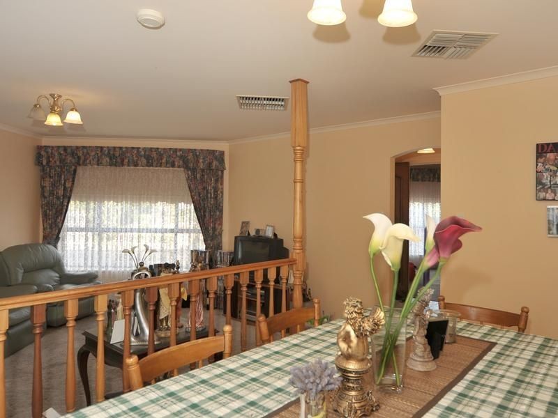 15 Christiana Crescent, Wynn Vale SA 5127