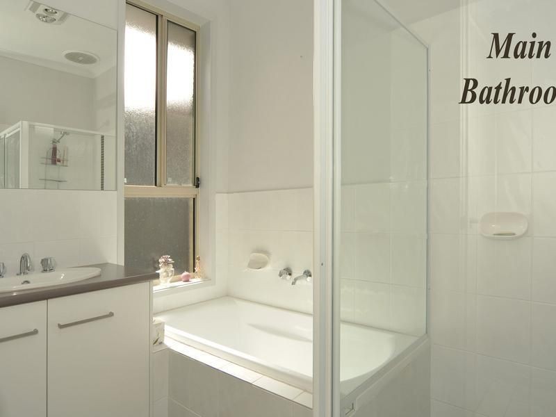 25 Mossman Street, Mawson Lakes SA 5095