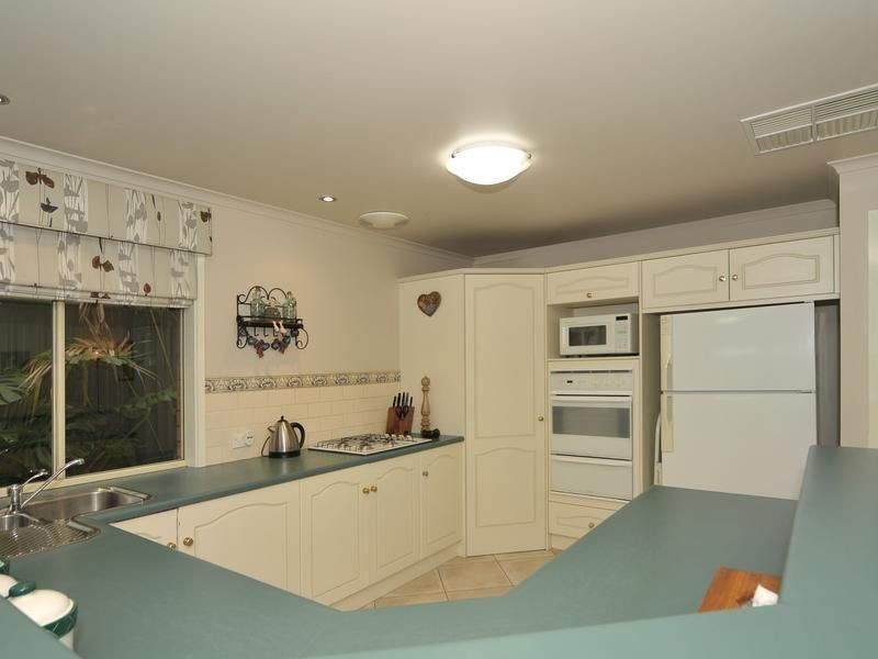 3 Yulan Court, Greenwith SA 5125