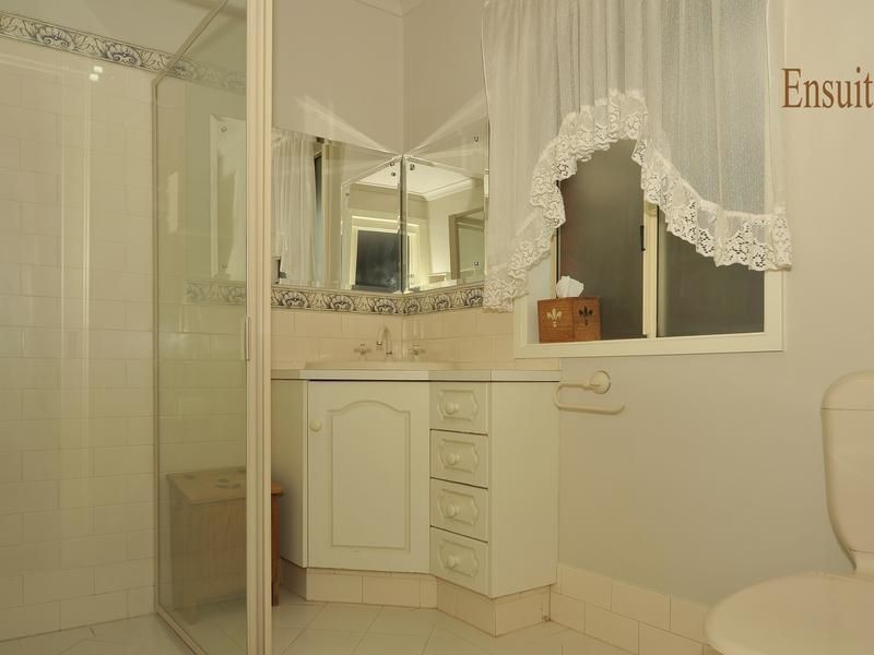 3 Yulan Court, Greenwith SA 5125