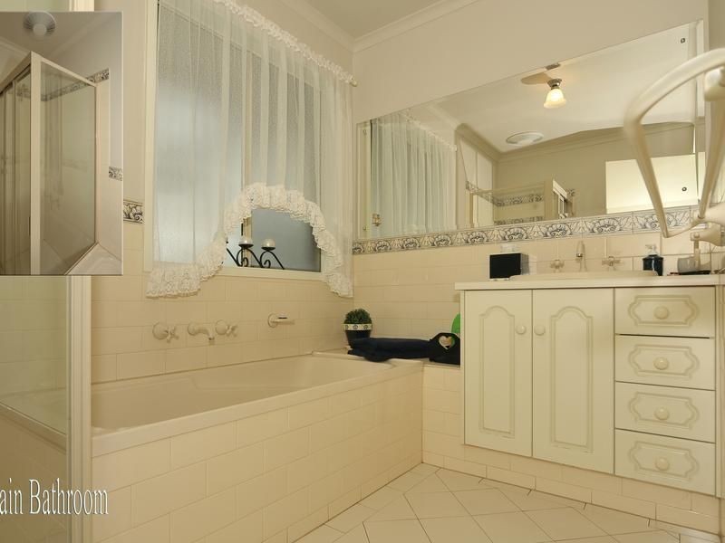 3 Yulan Court, Greenwith SA 5125