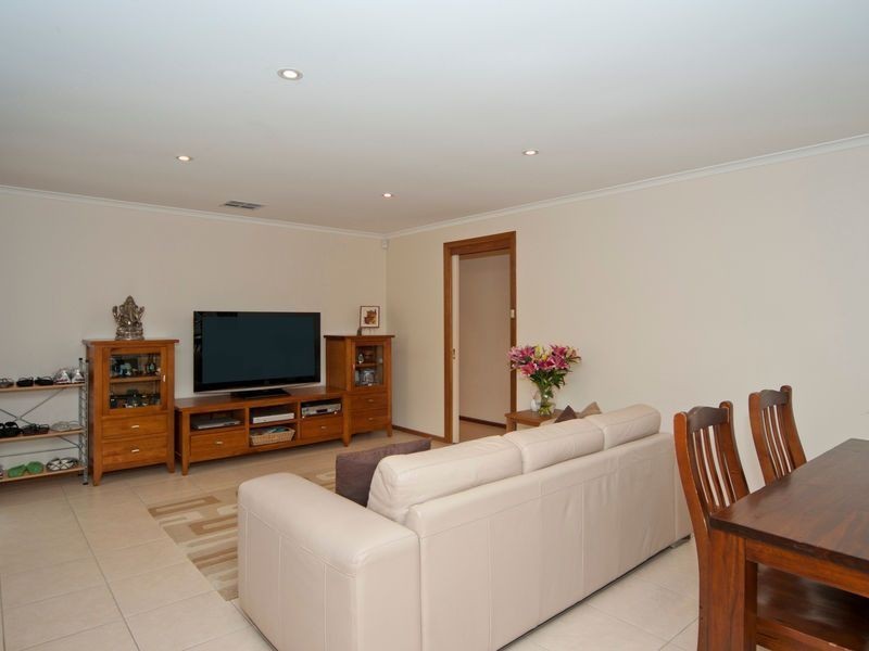 13 Austerlitz Court, Greenwith SA 5125