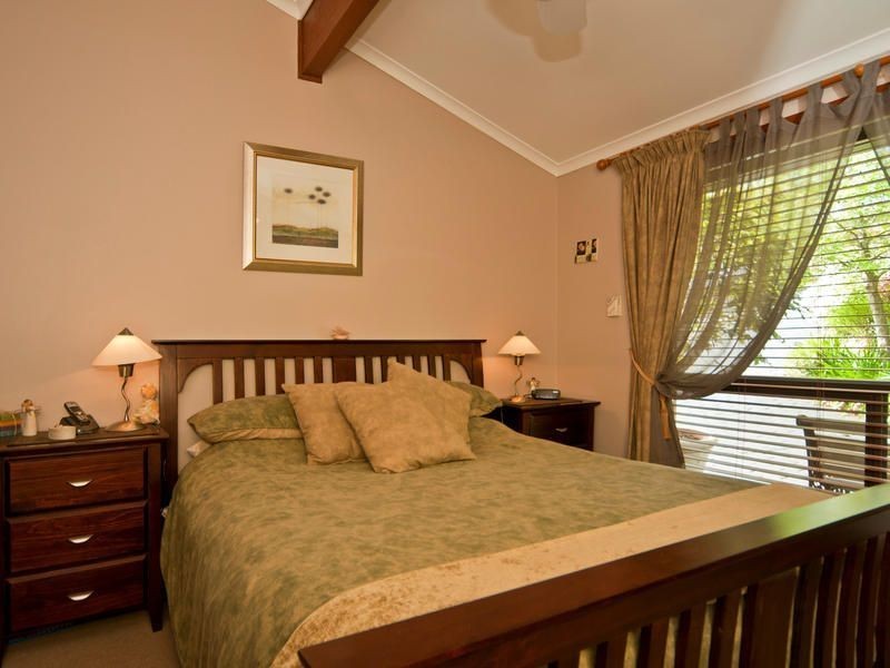 22 Dallas Court, Wynn Vale SA 5127