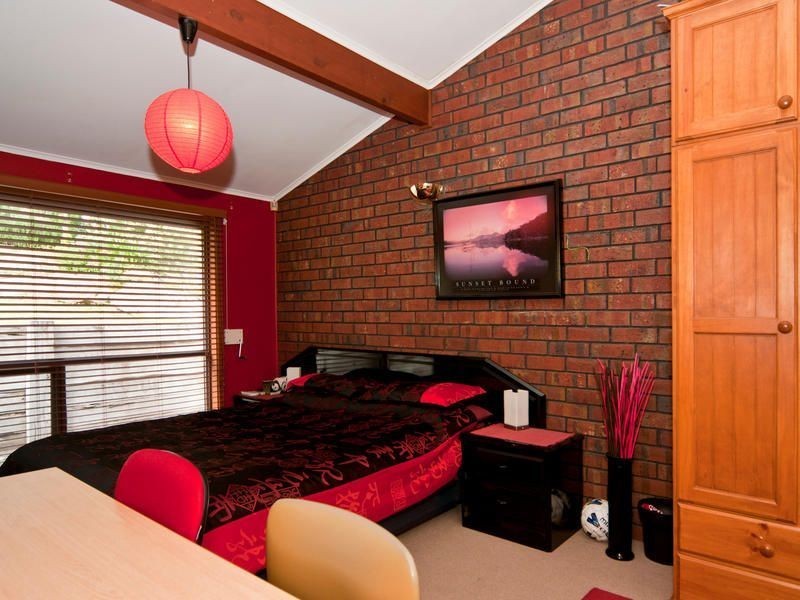 22 Dallas Court, Wynn Vale SA 5127