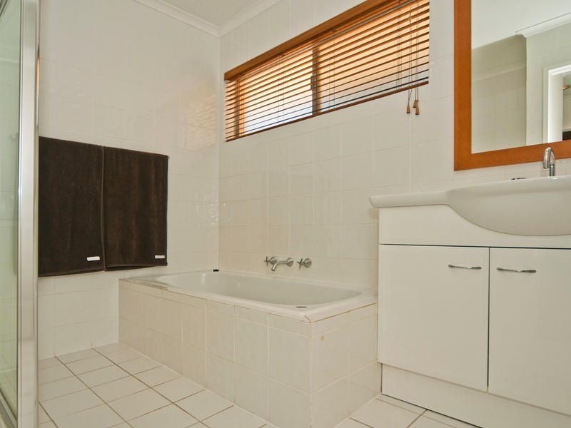 16 Euroa Avenue, Banksia Park SA 5091