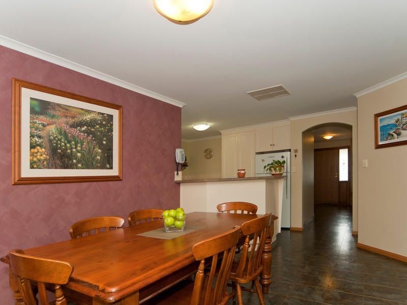 24 Carrail Grove, Greenwith SA 5125