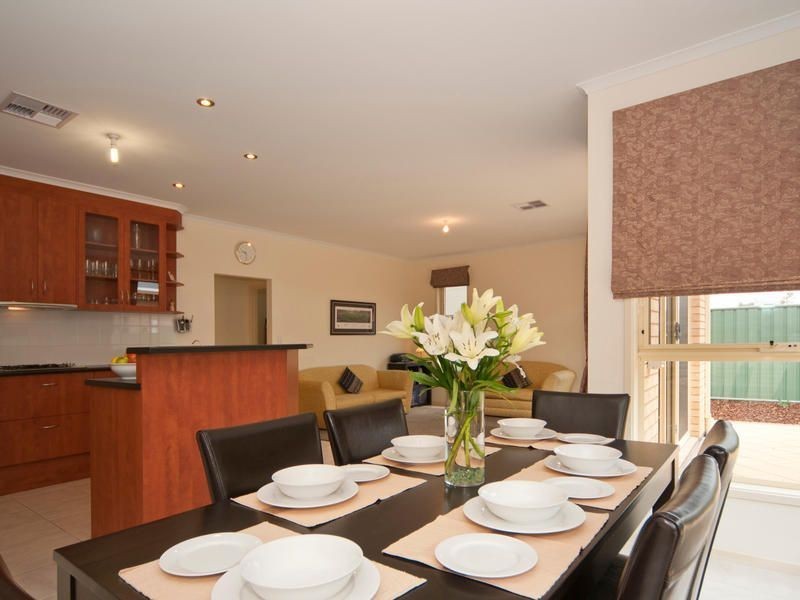 4 Gomera Street, Mawson Lakes SA 5095