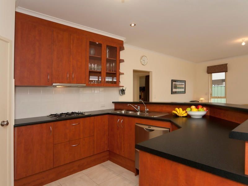 4 Gomera Street, Mawson Lakes SA 5095
