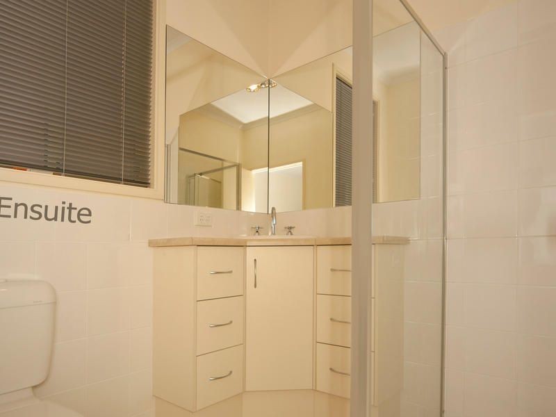 4 Gomera Street, Mawson Lakes SA 5095