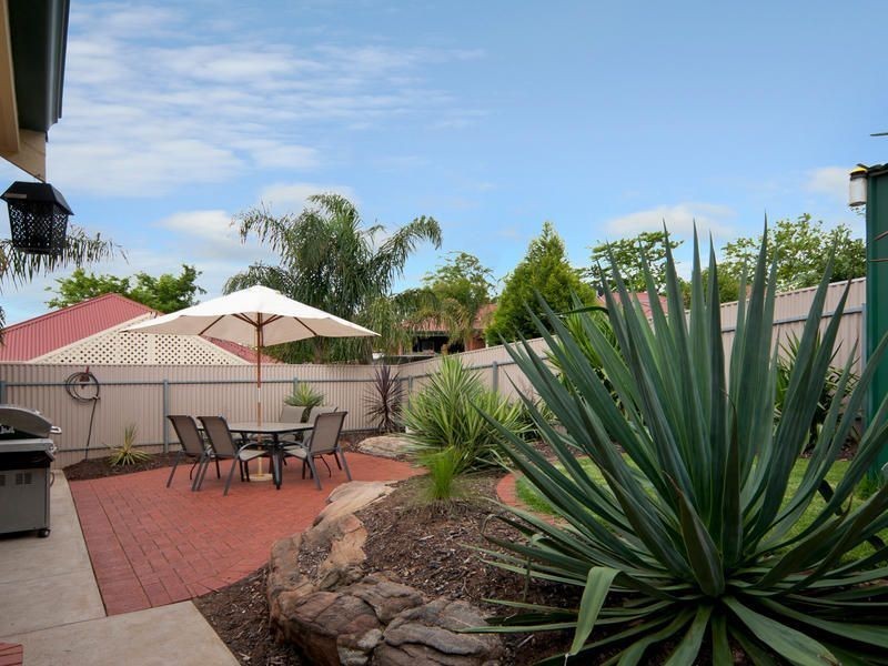 35 Featherstone Circuit, Greenwith SA 5125