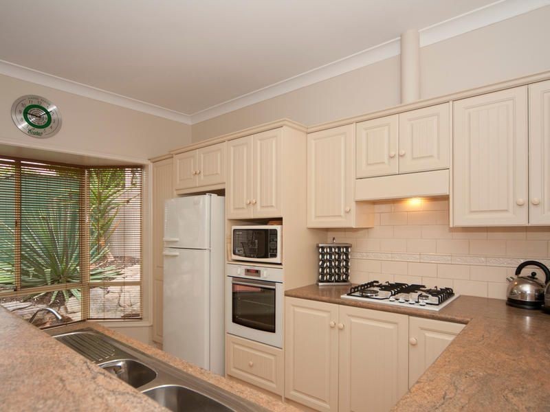 35 Featherstone Circuit, Greenwith SA 5125