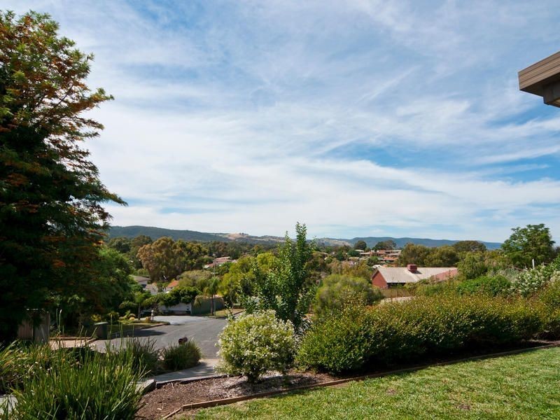 4 Bowhey Court, Redwood Park SA 5097