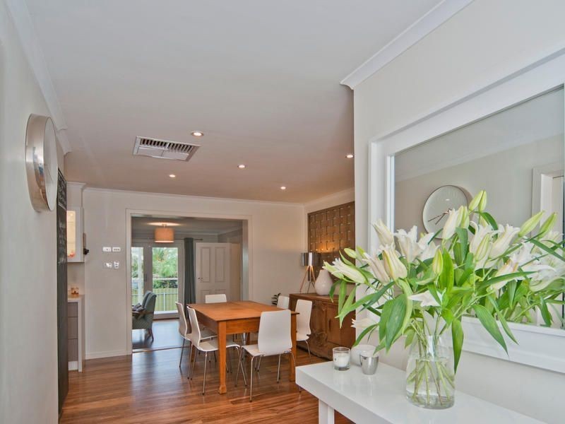 21 Robertson Crescent, Redwood Park SA 5097