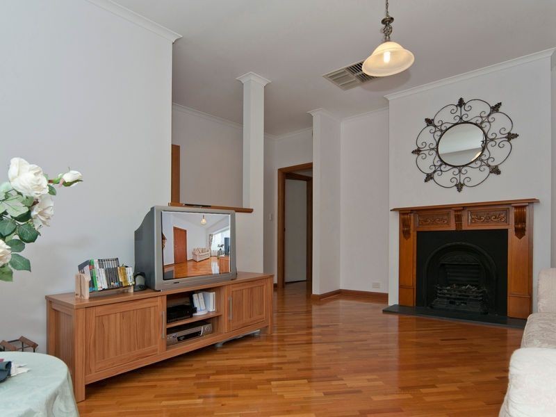 2 Ashton Place, Wynn Vale SA 5127