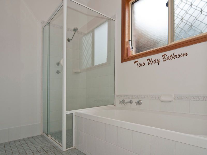 2 Ashton Place, Wynn Vale SA 5127