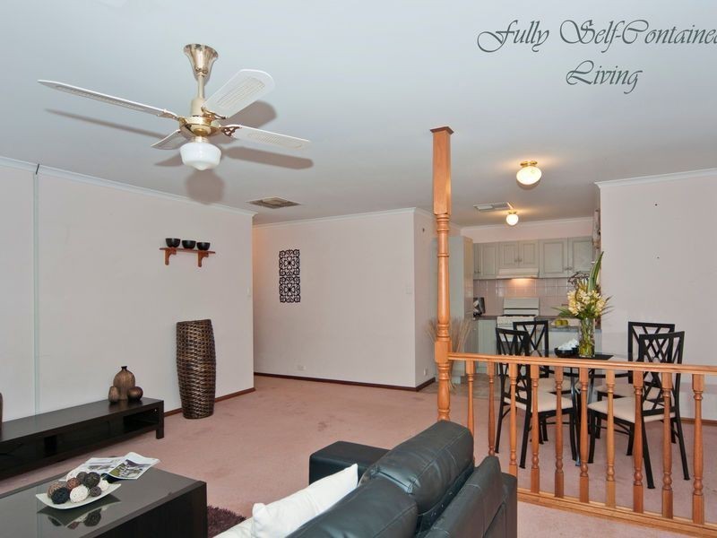 2 Oakvale Place, Wynn Vale SA 5127