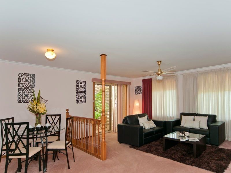 2 Oakvale Place, Wynn Vale SA 5127